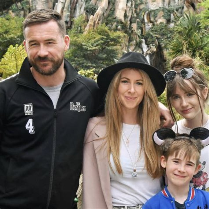 Barry Sloane Net Worth, Age, Height, Wife, Family, Wiki 2024