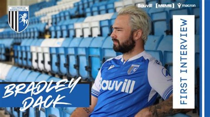 Bradley Dack Net Worth, Age, Height, Weight, Transfer Market, Position, Foot & FIFA 2024