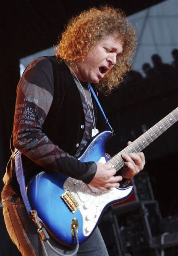 Dave Meniketti Net Worth, Age, Height, Weight, Family, Wiki 2024