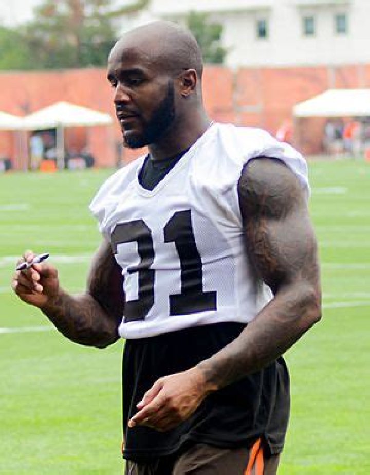Donte Whitner Net Worth, Age, Height, Weight, Family, Wiki 2024