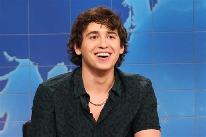Isaac Hernandez Net Worth, Age, Height, Weight, Family, Wiki 2024
