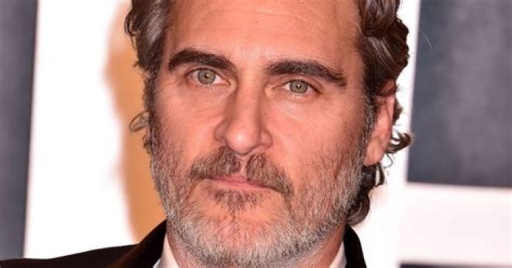 Joaquin Phoenix Net Worth, Age, Height, Weight, Family, Wiki 2024