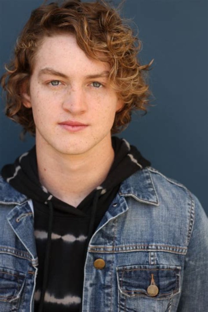 Kyle Red Silverstein Net Worth, Age, Height, Weight, Family, Wiki 2024