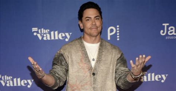 Miguel Sandoval Net Worth, Age, Height, Weight, Family, Wiki 2024