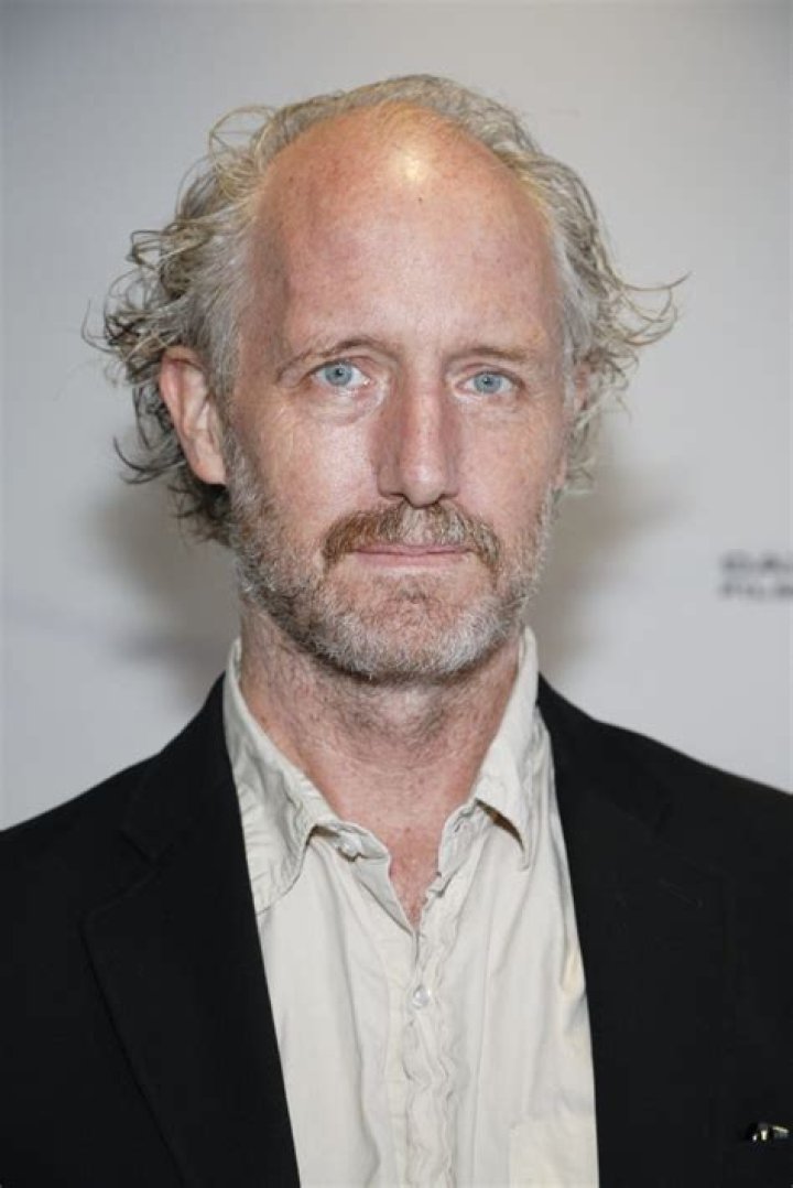 Mike Mills Net Worth, Age, Height, Weight, Family, Wiki 2024