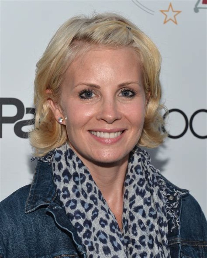Monica Potter Net Worth, Age, Height, Husband, Family, Wiki 2024